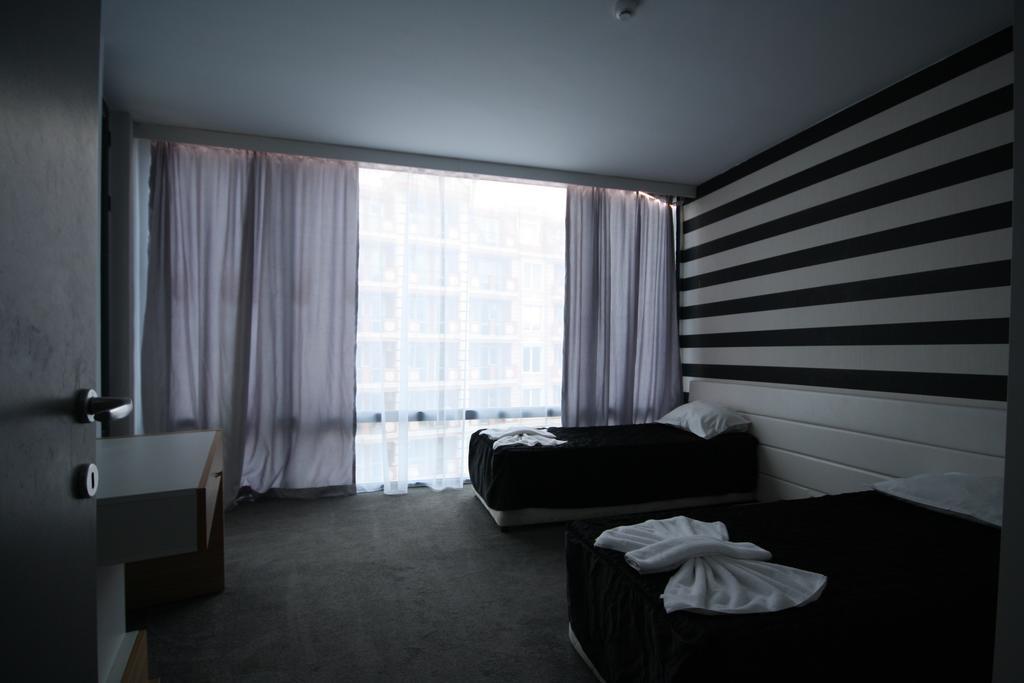 Riviera Blue Hotel Slântsjev Brjag Eksteriør bilde